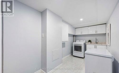22 Dunbar Crescent, Markham, ON - Indoor Photo Showing Laundry Room