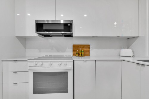 Cuisine - 29 Av. Turcot, Saint-Sauveur, QC - Indoor Photo Showing Kitchen
