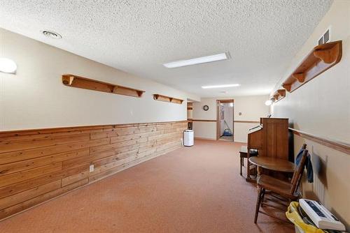 1038 Prince Rupert Ave, Winnipeg, MB - Indoor Photo Showing Other Room