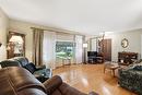 1038 Prince Rupert Ave, Winnipeg, MB  - Indoor Photo Showing Living Room 