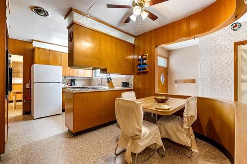 61 Verbena St, Winnipeg, MB - Indoor Photo Showing Kitchen