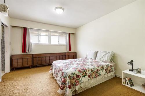 61 Verbena St, Winnipeg, MB - Indoor Photo Showing Bedroom