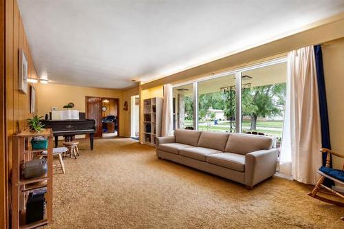 61 Verbena St, Winnipeg, MB - Indoor