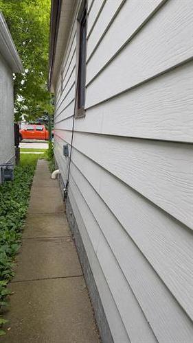 293 Ferry Rd, Winnipeg, MB - Outdoor