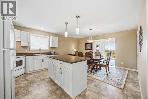 5600 Blackwell Sideroad Unit# 453, Sarnia, ON - Indoor