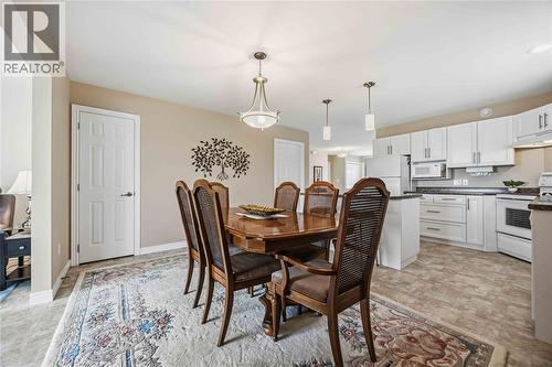 5600 Blackwell Sideroad Unit# 453, Sarnia, ON - Indoor