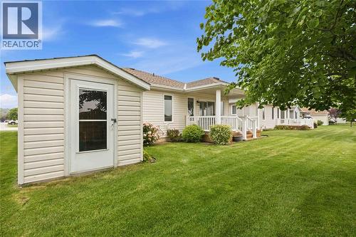 5600 Blackwell Sideroad Unit# 453, Sarnia, ON - Outdoor