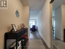 906 - 38 HONEYCRISP CRESCENT Vaughan, ON L4K 0M8