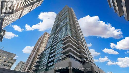 3011 - 50 TOWN CENTRE COURT  Toronto, ON M1P 4Y7