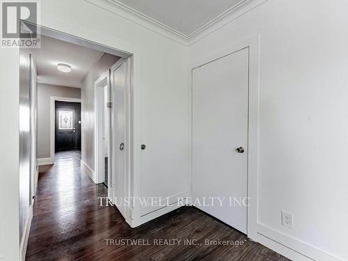 3 - 105 MARY STREET E , Whitby, Ontario L1N 2P3 3