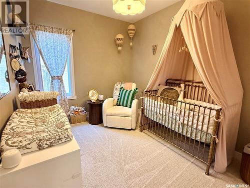 34 701 Mcintosh Street E, Swift Current, SK - Indoor Photo Showing Bedroom