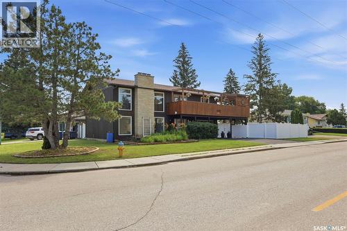 65 Rennie Place, Saskatoon, SK - Outdoor
