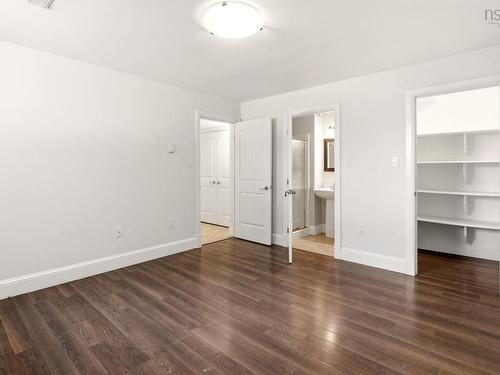 25 Four Mile Lane, Halifax, NS - Indoor Photo Showing Other Room