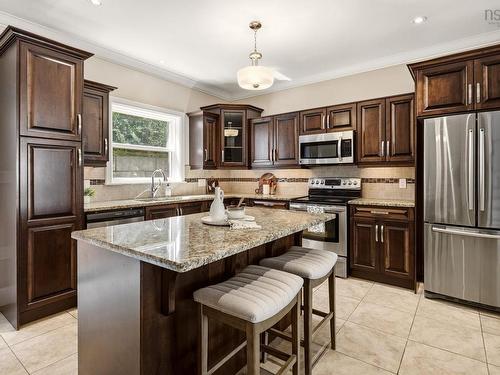 25 Four Mile Lane, Halifax, NS - Indoor Photo Showing Kitchen With Upgraded Kitchen