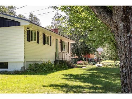 84 Villa Dr, Hampton, NB 