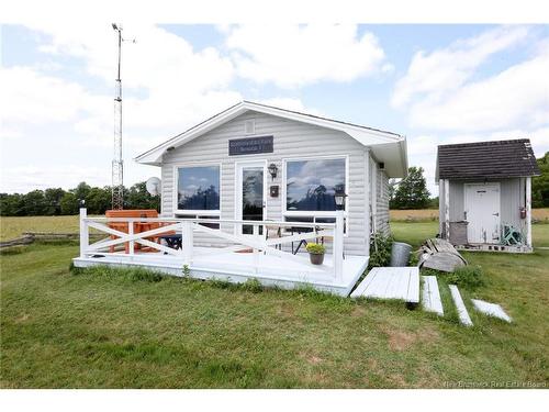 3814 Route 105, Bear Island, NB 