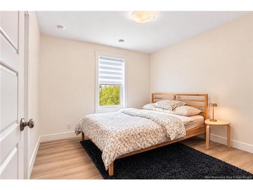 249 Falcon Dr, Moncton, NB 