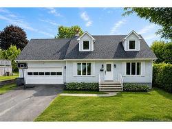99 Oakland Ave  Fredericton, NB E3A 1W5