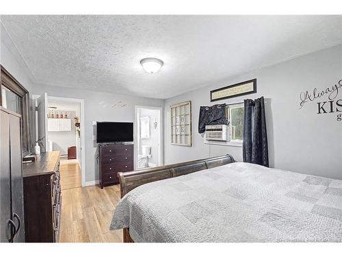 33 Union St, Minto, NB 