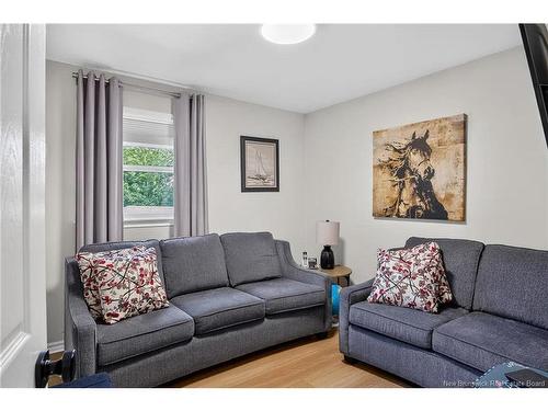 177 Vincent Rd, Quispamsis, NB - Indoor Photo Showing Living Room