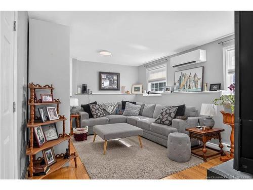 177 Vincent Rd, Quispamsis, NB - Indoor Photo Showing Living Room