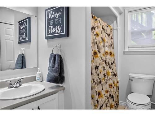 177 Vincent Rd, Quispamsis, NB - Indoor Photo Showing Bathroom