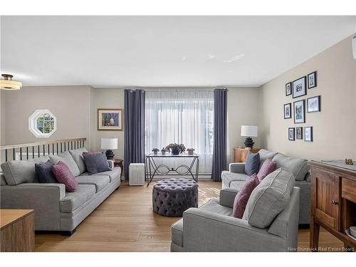 177 Vincent Rd, Quispamsis, NB - Indoor Photo Showing Living Room