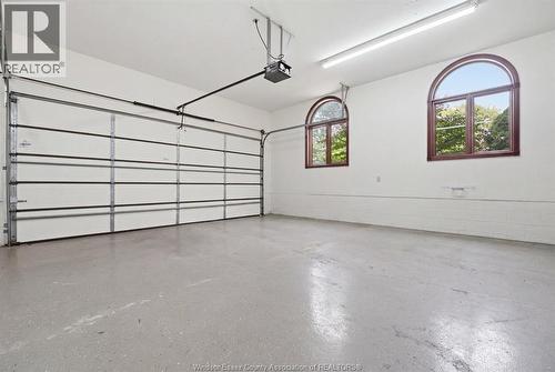 2073 Lesperance Road, Tecumseh, ON - Indoor Photo Showing Garage