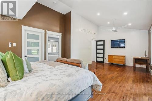62 Windemere Road, Hamilton, ON - Indoor Photo Showing Bedroom