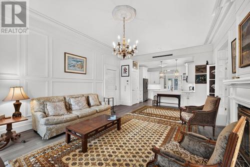 201 - 5 Cobourg Street, Goderich (Goderich (Town)), ON - Indoor Photo Showing Living Room