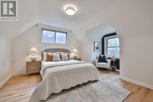81 Yorkview Drive, Toronto, ON - Indoor Photo Showing Bedroom