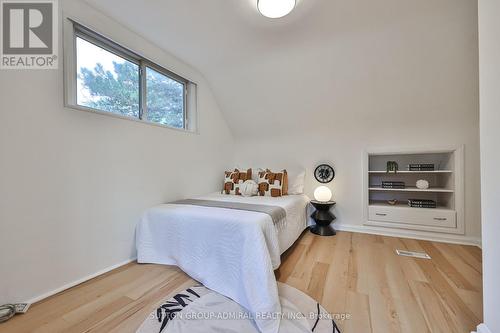 81 Yorkview Drive, Toronto, ON - Indoor Photo Showing Bedroom