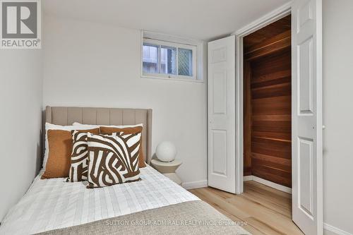 81 Yorkview Drive, Toronto, ON - Indoor Photo Showing Bedroom
