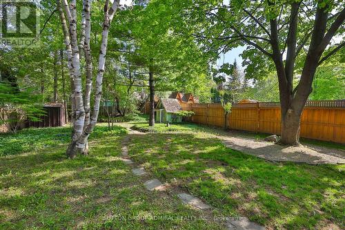 81 Yorkview Drive, Toronto, ON - Outdoor