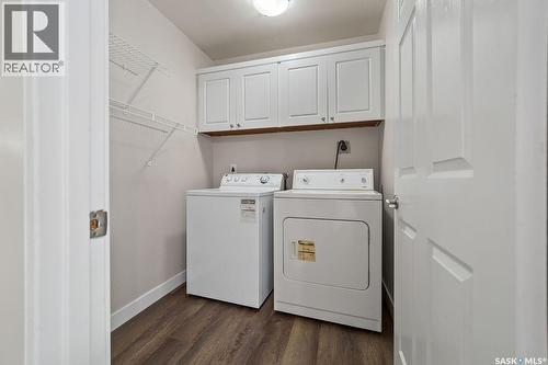 7321 Bowman Avenue, Regina, SK - Indoor Photo Showing Laundry Room