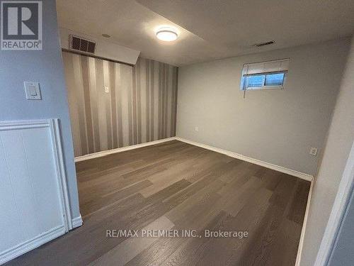 BASEMENT - 33 ALBANY DRIVE , Vaughan, Ontario L4L 2X5 5
