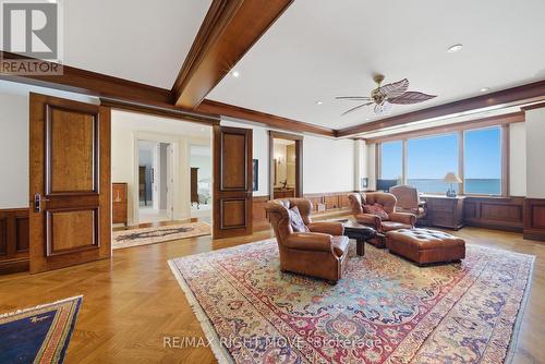 28 Maple Drive, Orillia, ON - Indoor