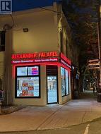 1233 QUEEN STREET W Toronto, ON M6K 1L5