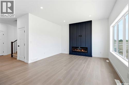 255 Doran Way, Saskatoon, SK - Indoor With Fireplace