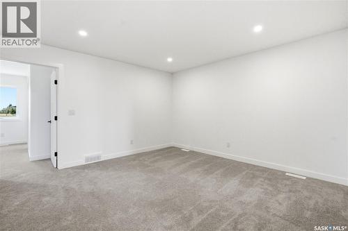 255 Doran Way, Saskatoon, SK - Indoor Photo Showing Other Room