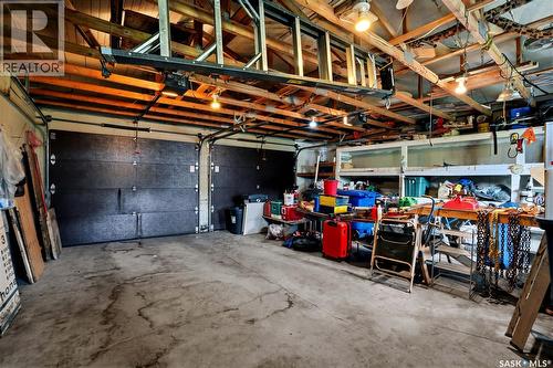 1601 Morgan Avenue, Saskatoon, SK - Indoor Photo Showing Garage