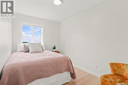 342 Haslam Crescent, Saskatoon, SK - Indoor Photo Showing Bedroom
