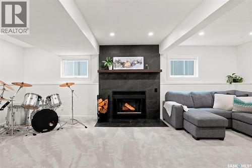 342 Haslam Crescent, Saskatoon, SK - Indoor Photo Showing Living Room With Fireplace
