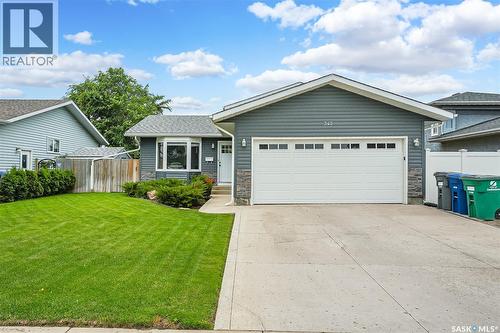 342 Haslam Crescent, Saskatoon, SK - Outdoor