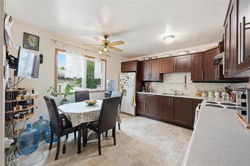253 Hawthorne Ave, Winnipeg, MB - Indoor