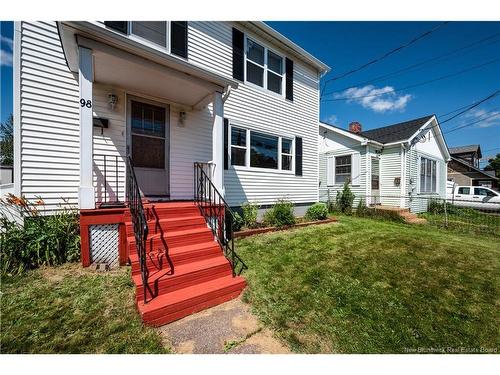 98 Maple St, Moncton, NB 