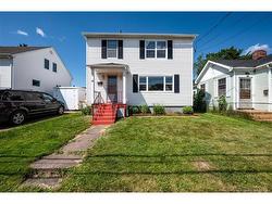 98 Maple ST  Moncton, NB E1C 6E3