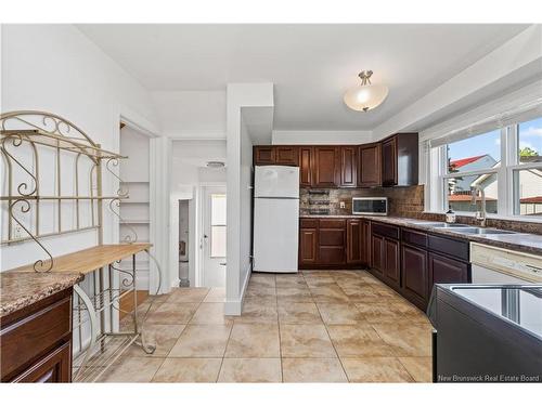 98 Maple St, Moncton, NB 