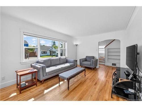 98 Maple St, Moncton, NB 