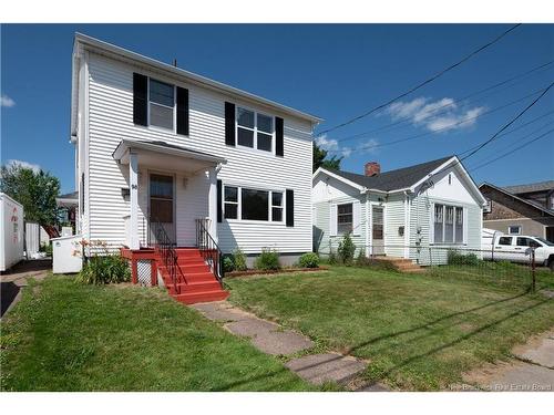 98 Maple St, Moncton, NB 